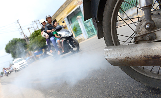 Ô nhiễm không khí do khí thải khói xe máy, tác động của khí thải xe máy lên sức khỏe người dân thành phố